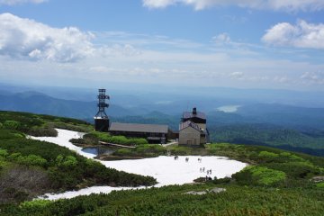 <p>We were frantic when we saw snow at the peak (in the middle of summer!) We wanted to run out and throw snow balls but were afraid we would fall flat on our faces. It's great that they have snow boots for rent up there ; )</p>

<p></p>

<p></p>

<p></p>

<p></p>

<p></p>

<p></p>

<p></p>