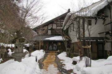 <p>Entrance of the Yarimikan.</p>