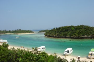 This bay is not for swimming but for looking only, still, it is so beautiful. 