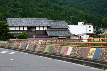 <p>Bridge in Shigaraki decorated with colorful tiles</p>