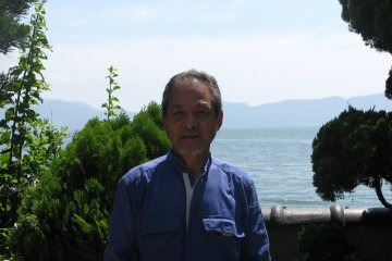 Mr. Kataoka local in Nishiwaki beach