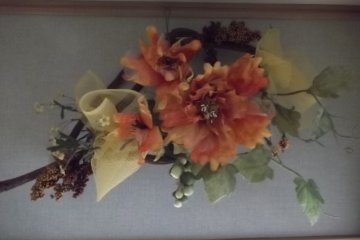 <p>Some of the decor around the inside</p>