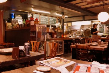 <p>ด้านในร้าน Maido</p>

<p></p>

<p></p>