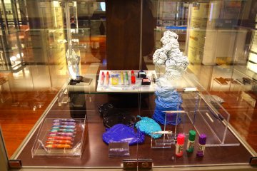 <p>Color samples</p>