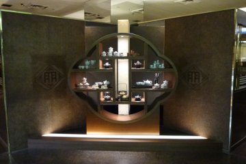 The lighting is a bit low and adds to the relaxing, casual ambience.
