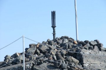 <p>'Sacred inverted spear' on top of Mt. Kirishima(Takachiho). Ryoma pulled out this sacred spear!</p>