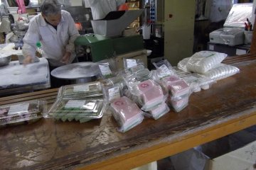 Freshly made mochi (rice cakes)