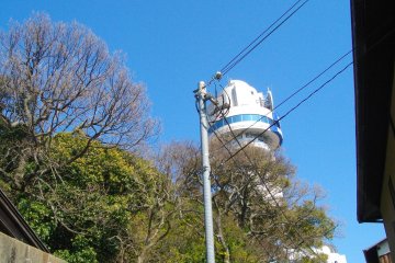 The astronomical observatory called "Akashi&nbsp;Municipal Planetarium"