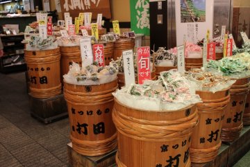 <p>Uchidas Kyoto style pickle shop: The display in wooden barrels inspires you to buy something.</p>
