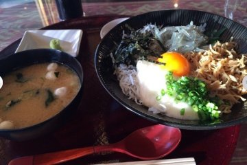 <p>The menu features many dishes with shirasu</p>