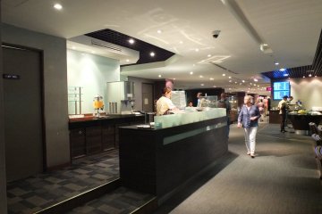 Royal Silk Lounge สนามบินสุวรรณภูมิ