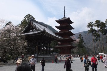 <p>Outside the temple</p>