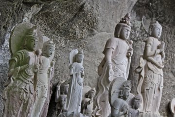 <p>This collection of carved&nbsp;Arhats&nbsp;are great treasures of the temple and valuable cultural assets.</p>