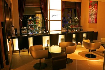 The Phoenix Hotel bar is fully stocked