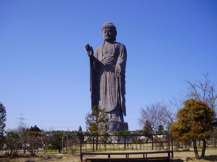 Ushiku Daibutsu