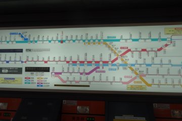 Peta kereta - kebanyakan dalam bahasa Jepang