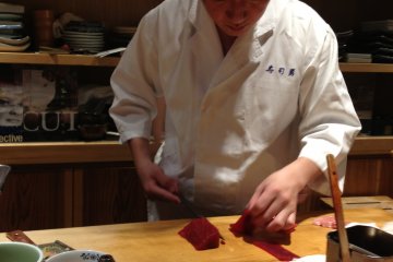 <p>The master at work&mdash;skillful and very esthetic</p>