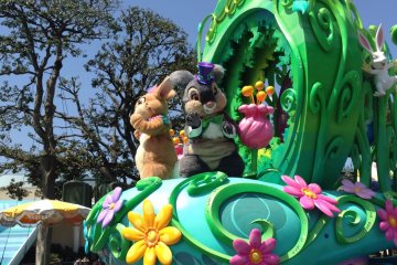<p>La parade de p&acirc;ques</p>