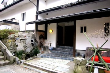 <p>Japanese restaurant 'Hanase'. One of Fukuians' dreams is to dine here during Sakura Season enjoying the lovely cherry blossoms &nbsp;</p>