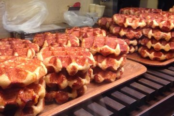 Great for all you big fans of waffle out there! :)