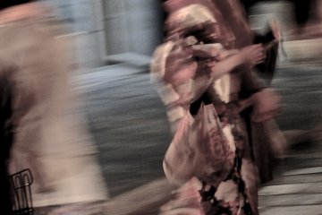 <p>Kimono in motion</p>