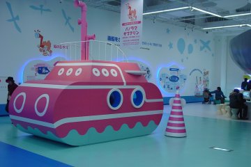 2F science learning area