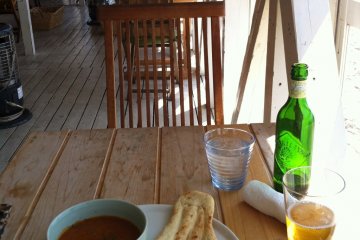 Keema curry, nan and Heartland beer