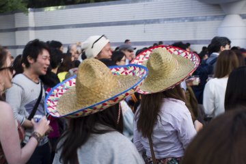 Sombrero hats galore.