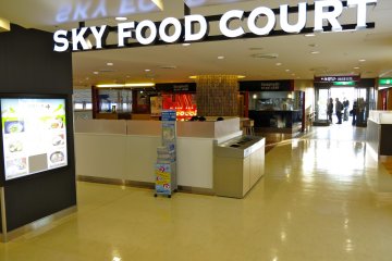 <p>Sky Food Court is just off of the Observation Deck and offers Japanese, Chinese and Western cuisine with views of aircraft taking off!</p>