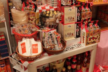 <p>All you need to make Takoyaki</p>