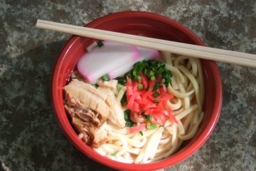 A delicious bowl of Okinawa soba