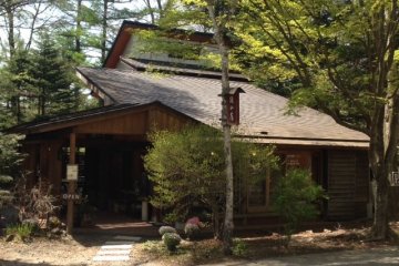 <p>Rizanbo is unchanged from thirty five years ago, hidden in the forests to the west of Karuizawa</p>