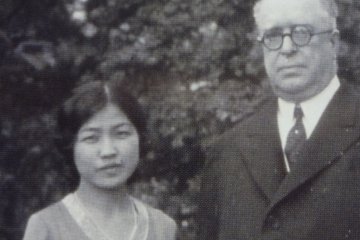 Soon after his arrival, he met a Japanese woman, Tamono Ishii. They become very close, and Tamano began to work as his secretary in his office and partner in his home.