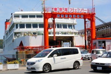 In queue at Tokyo Wan Ferry, Kurihama Port (Yokosuka), waiting for the vehicles from Kanaya Port (Chiba) to disembark.