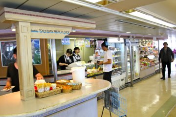 Feeling hungry? You can purchase snacks at the Tokyo Wan Ferry Shop on the upper deck of the ferry.