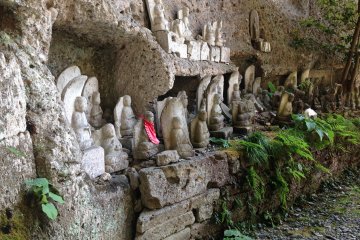 <p>A statue garden inside the temple's grounds</p>