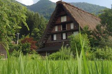 <p>Gassho-zukuri house that you can find in the villages of Shirakawa-go and Gokayama.</p>
