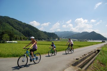 <p>Discovery of the satoyama by bike.</p>