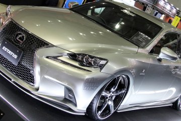 Not to be outdone, Lexus was there with their brand new and very shiny vehicle. I was quite surprised to see it since it's an unexpected addition to such a show.