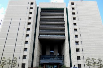 <p>Dimana sebelumnya terdapat kastil, sekarang berdiri kantor pemerintah perfektur!</p>