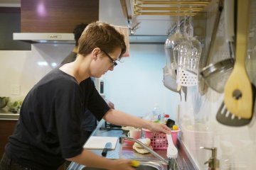 <p>People cooking</p>