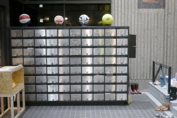 <p>Nice mailboxes</p>