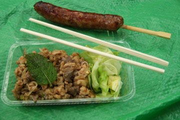 Laap and sausage