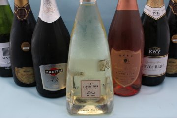 A selection of light Italian wines!