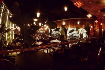 <p>The dining area at Legato's Shibuya.</p>