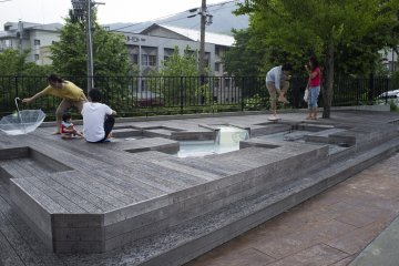 <p>A foot onsen at Zao Onsen Town for visitors to relax their tired feet</p>