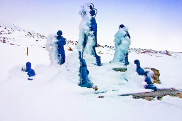 <p>Snow covered statues near 'Otaki' peak</p>