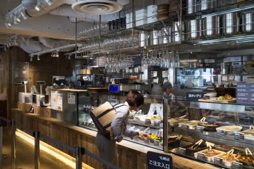 <p>The Muji cafe on the 2nd level</p>