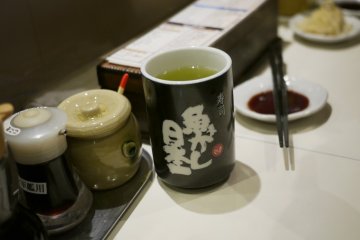 <p>Have some tea while waiting for your sushi!&nbsp;</p>