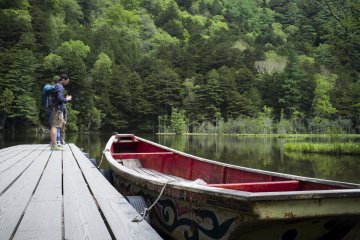 Le chemin vers l'étang de Myojin